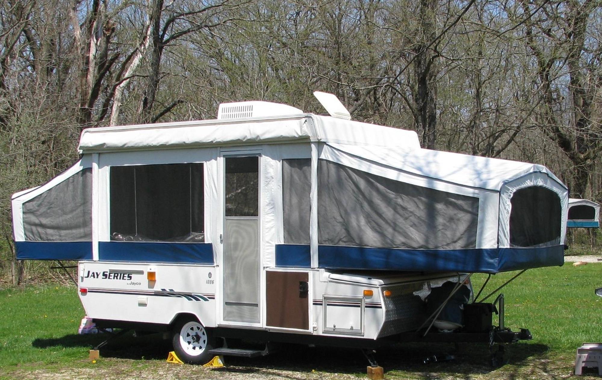 Private Rv Hotel Hartford Exterior photo